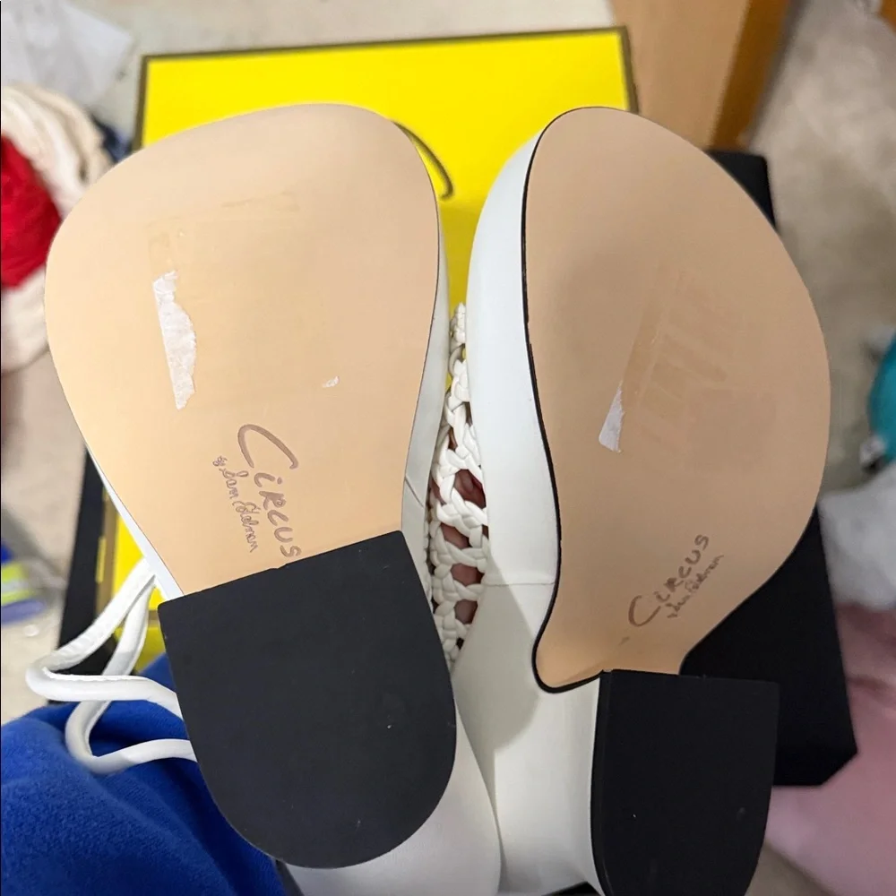 Circus by Sam Edelman White Woven Mules - Picture 2 of 3